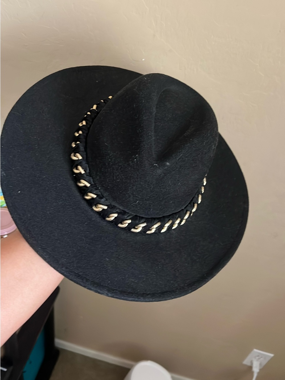Black Wide-Brim Fedora Hat with Gold Chain Accent